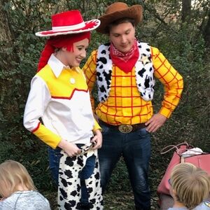 Toy Story: Woody and Jessie costumes